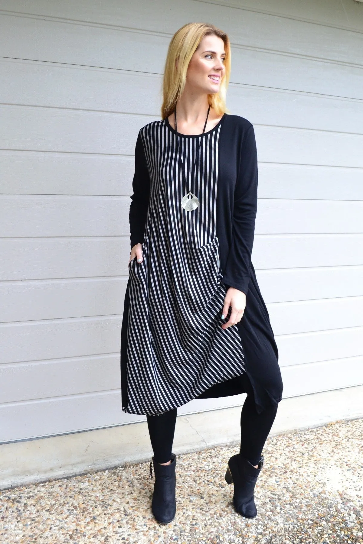 Black 3/4 Sleeve Stripe Jersey Tunic Dress