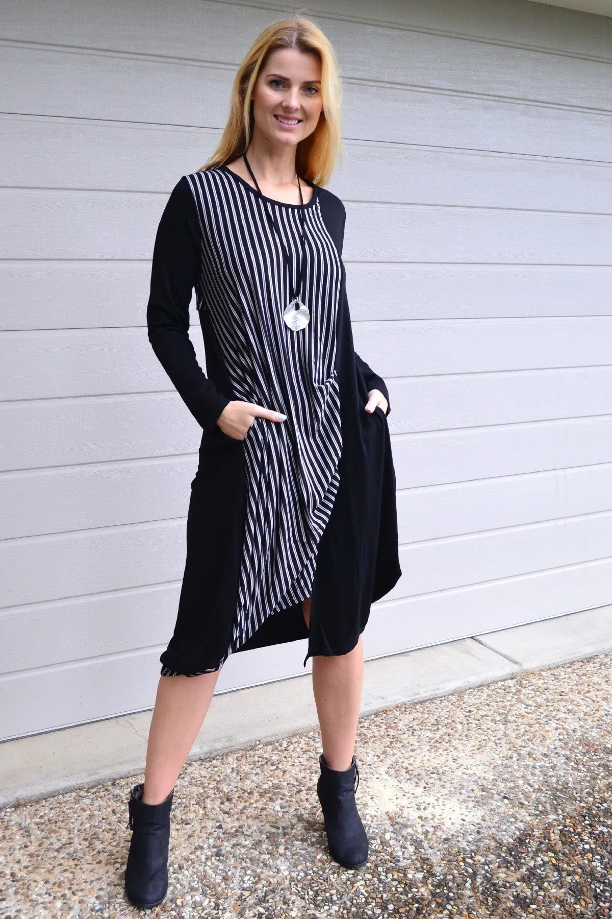 Black 3/4 Sleeve Stripe Jersey Tunic Dress