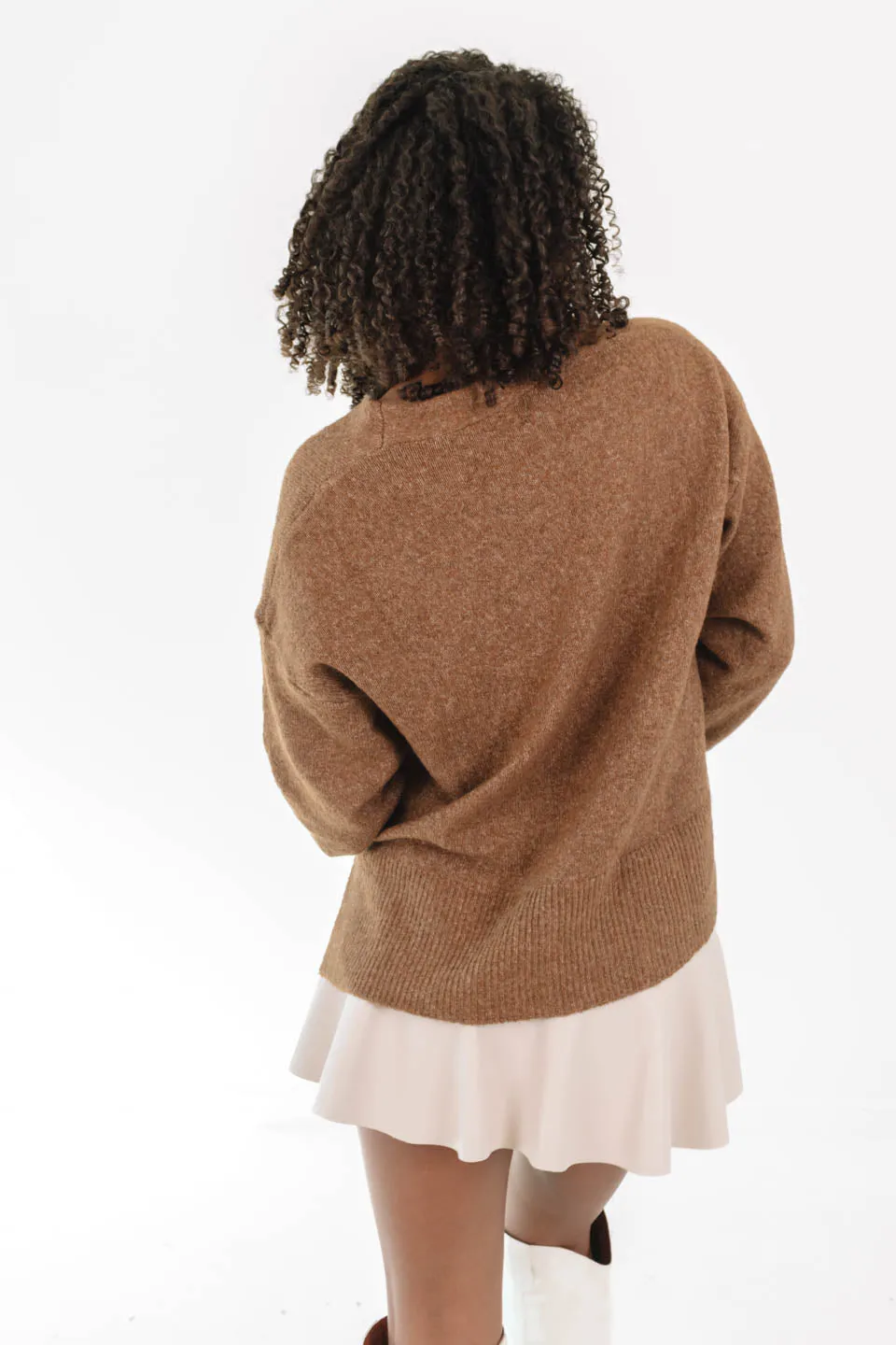 Cozy Cabin Sweater - Brown